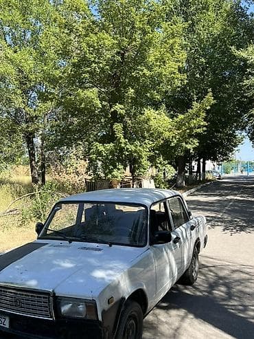 улуу тоо: ВАЗ (ЛАДА) 2107: 1995 г., Кол менен иштөөчү, Бензин, Седан — 4