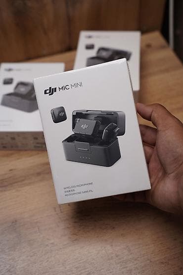 DJI Mic Mini — компактная беспроводная микрофонная система для записи