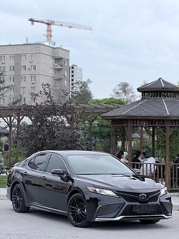 пылесос бу: Toyota Camry: 2021 г., 2.5 л, Автомат, Бензин, Седан — 1