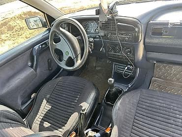 продажа авто чери тигго: Volkswagen Vento: 1993 г., 1.8 л, Ручные, Бензин, Седан — 1