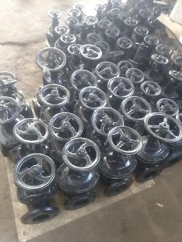 чугунная: Задвижки и вентильная арматура фланцевые,после реставрации. - Тип — 1