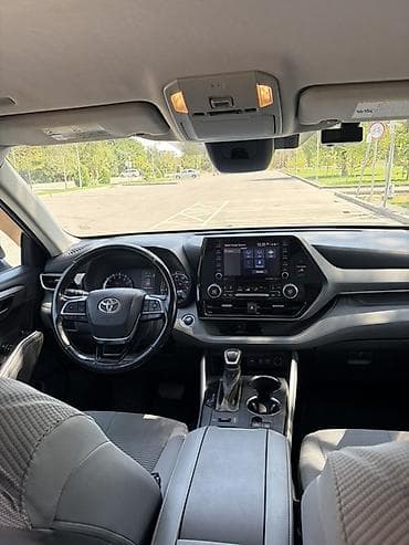 range rower: Toyota Highlander: 2021 г., 3.5 л, Автомат, Бензин, Кроссовер — 5