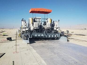 Оборудование для укладки бетонных покрытий CP8000 Модель: CP8000 •