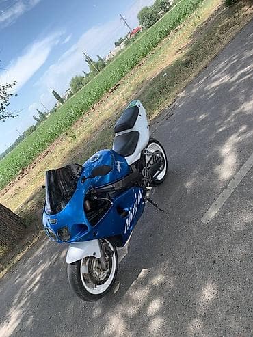 smart open: Спортбайк Kawasaki, 750 куб. см, Бензин, Взрослый, Б/у — 2