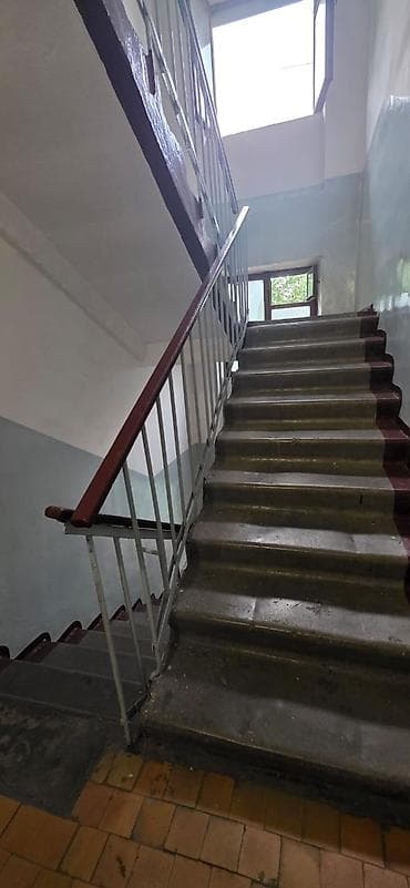 манаса: 2 комнаты, 41 м², Бишкек Парк ТРЦ 104 серия, 3 этаж, Старый ремонт — 8