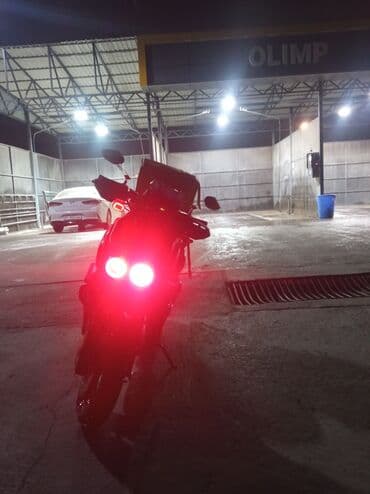 сколько стоит шлем на мотоцикл: Макси-скутер Tank, 150 куб. см, Бензин, Б/у — 1