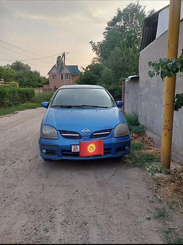 Nissan Almera Tino: 2001 г., 0.8 л, Автомат, Бензин, Хэтчбэк