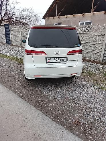 step wgn: Honda Elysion: 2004 г., 2.4 л, Автомат, Бензин, Минивэн — 4