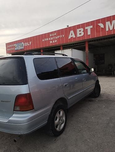 личным авто: Honda Shuttle: 1997 г., 2.3 л, Автомат, Бензин — 5
