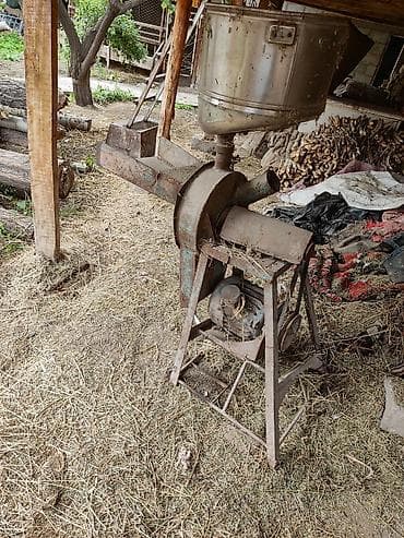 шнек для зерна: Чоп,жем тарткан 3фаза дробилка срочно сатылат — 1