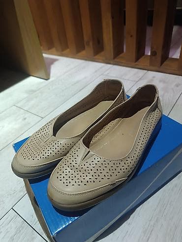 mango 36: Женская обувь, 35 размера. Каждая по 100 сом, все вместе 600 сом - — 3
