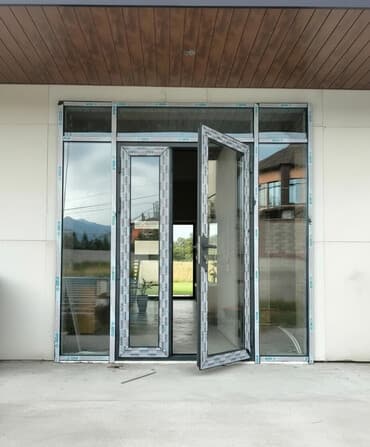 доски buromax с дополнительными планками: Алюминиевое окно на заказ, Тип окна: Витражные, Мансардные, Панорамные, Декоративные особенности: Другие особенности, Бесплатная установка, Без рассрочки — 1