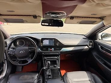 hyundai solaris i: Hyundai Grandeur: 2019 г., 3 л, Автомат, Бензин, Фастбек — 10