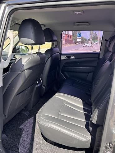 ram trx: Ssangyong Rexton Sports: 2018 г., Пикап — 9