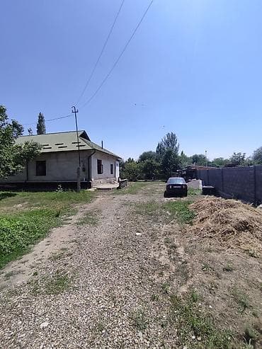 Кыймылсыз мүлк: Продается большой дом с коммерческим зданием в центре с. Баш-Булак 📍 — 6