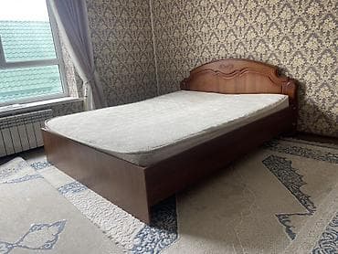 двух спальный гарнитур: Полутороспальная кровать, Материал каркаса: Деревянный, длина - 200 см, Ширина: 140 см — 1