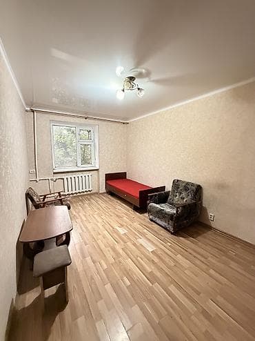 58: 2 комнаты, 49 м², 2 этаж, Старый ремонт — 5