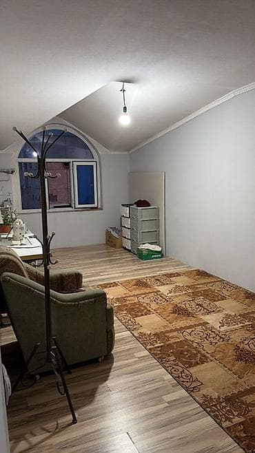 большие бассейны: Сдаётся помещение - Просторная комната с высоким потолком и арочным — 2