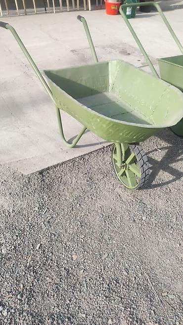 саман тук: Садово-строительная тачка и тележка, Стальная, Одноколесная — 1