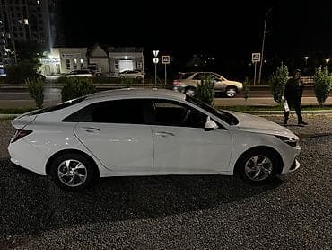 byd e3: Hyundai Avante: 2021 г., 1.6 л — 6