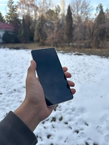 note 8 2021: Samsung Galaxy A73 5G, Б/у, 128 ГБ, цвет - Белый, 2 SIM — 3