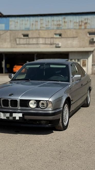 х5 м: BMW 5 series: 1992 г., 2.5 л, Механика, Бензин, Седан — 4