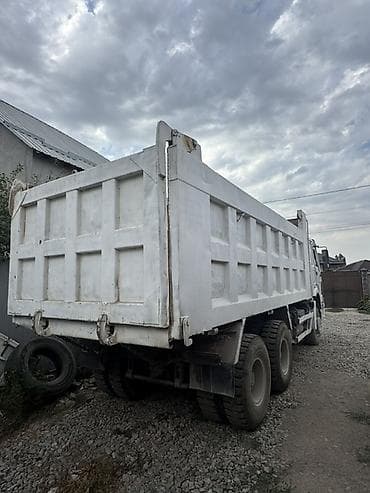 вольво самасывал: Самосвал HOWO 375 белого цвета с высокой металлической самосвальной — 6