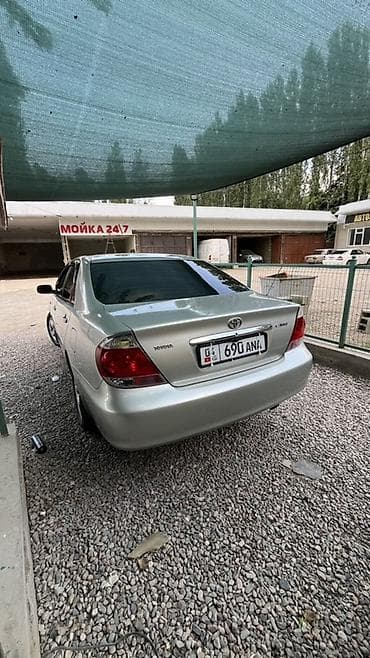 Унаа: Toyota Camry: 2004 г., 2.4 л, Бензин — 4