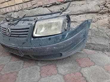volkswagen pointer: Бампер Volkswagen, Б/у, Оригинал — 4