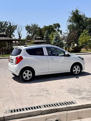 e2 byd: Chevrolet Spark: 2021 г., 1 л, Автомат, Бензин, Хэтчбэк — 3