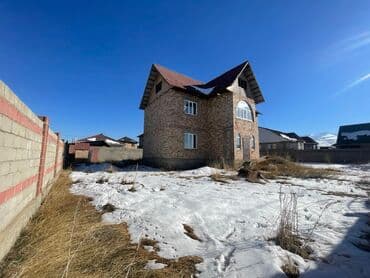 квартира в частном доме каракол: Продаётся 2-этажный недостроенный кирпичный дом на угловом участке, г — 2