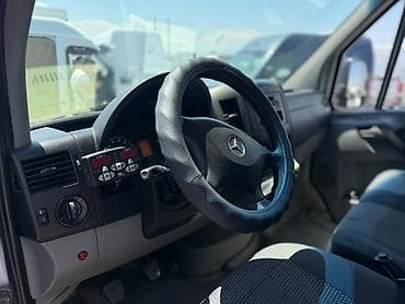 мебель лофт бишкек: Mercedes-Benz Sprinter рефрижератор рабочий 2007. 2.2 Реф иштейт - — 9