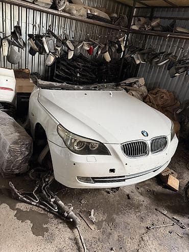 продаю bmw e60: Капот BMW — 1