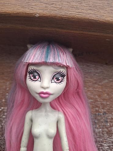 rainbow high: Кукла Monster High Rochelle Goyle — базовая репродукция — 4
