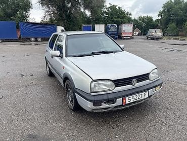 Volkswagen: Volkswagen Golf: 1993 г., 1.8 л, Механика, Бензин — 1