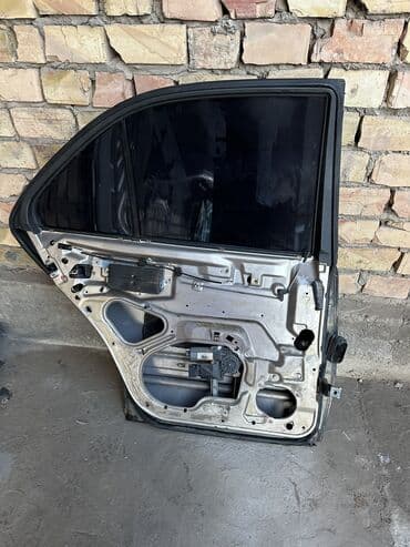 legacy lancaster: Дверь Комплект Mercedes-Benz, Б/у, Оригинал — 2