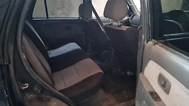 Транспорт: Toyota Hilux Surf: 2002 г., 3 л, Автомат, Дизель, Внедорожник — 5