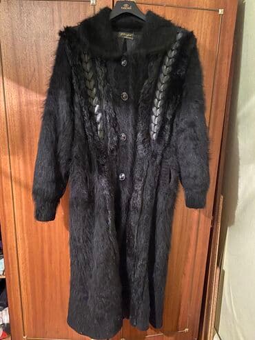 Кардиганв хорошем состоянииразмер 54-56Кореякак новый,Ангора