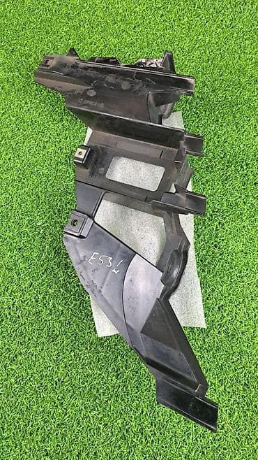 eagle eyes: Кронштейн крепления фары левый BMW X5 E53 2001. OEM:. Кронштейн — 1