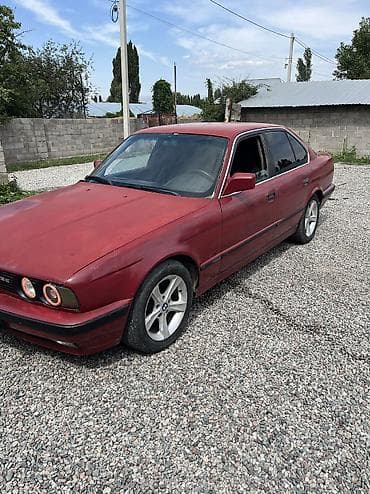 Продажа авто: BMW 5 series: 1991 г., Механика — 3