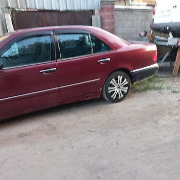 avangarde: Mercedes-Benz E-Class: 1997 г., 3.2 л, Автомат, Газ, Седан — 2