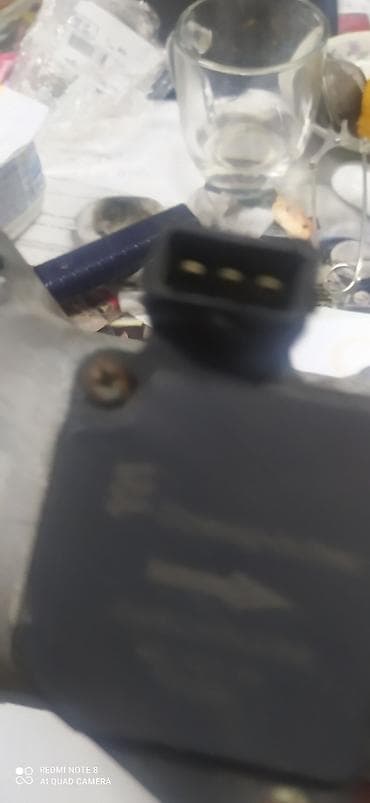 v6: Audi a4 двигатель v6 расходомер воздуха 95год — 5