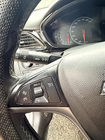 spark premier: Chevrolet Spark: 2017 г., 1 л, Автомат, Бензин, Хэтчбэк — 8