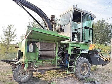 r15 audi: Продаётся силосный комбайн Марал. Техническое состояние отличное. На — 2