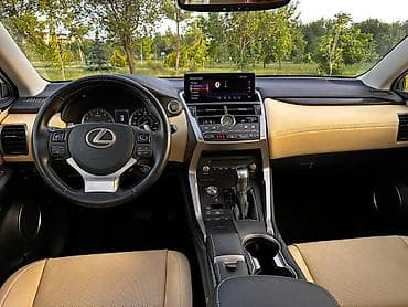 eclipse cross: Lexus NX: 2019 г., 2 л, Автомат, Бензин, Кроссовер — 5