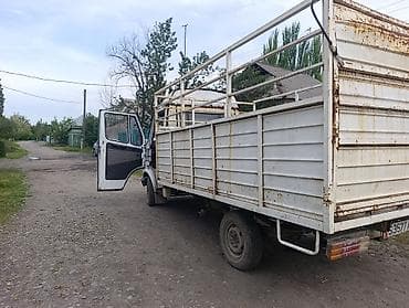м111 2.0: Грузовик, Mercedes-Benz, Стандарт, 3 т, Б/у — 2