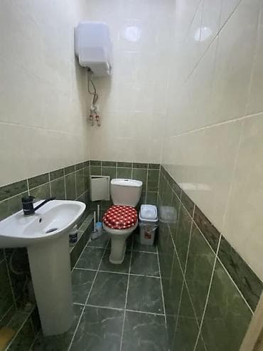 6 мкр: 2 комнаты, 52 м², 106 серия, 1 этаж, Косметический ремонт — 6