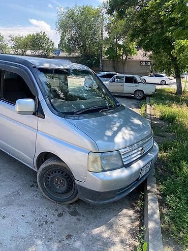 Honda Stepwgn: 2002 г., 2 л, Автомат, Газ, Вэн/Минивэн