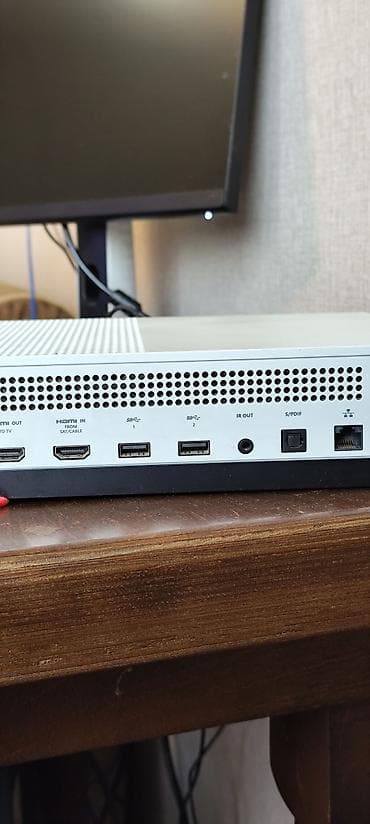 xbox wireless controller купить: Игровая консоль Microsoft Xbox One S (модель 1681) Комплектация: - — 4