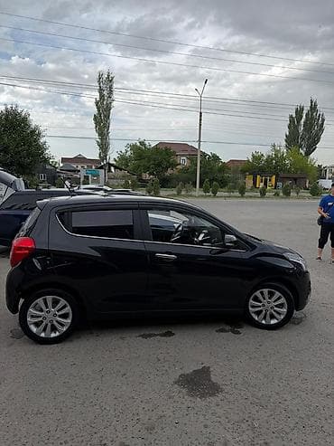 outback br: Chevrolet Spark: 2016 г., Вариатор, Бензин, Хэтчбэк — 5